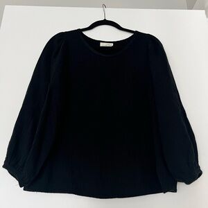 Universal Threads black blouse